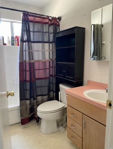 4279 Satinwood Dr, Concord CA  94521-1226 exterior