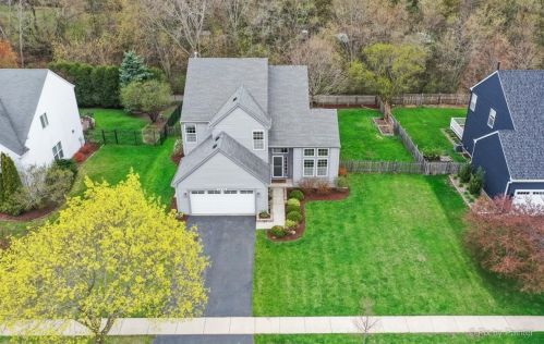 1476 Woodscreek Cir, Bull Valley, IL 60014-1976