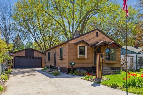 1862 4th St, Saint Paul MN  55110-3165 exterior