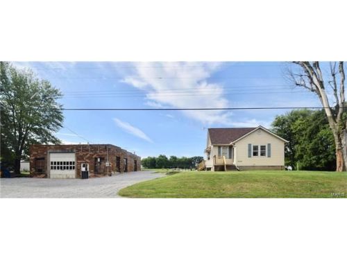 3114 Seiler Rd, Fort Russell, IL 62010-2600