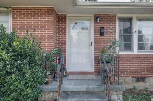 847 Pinevalley Dr, Forest Park, GA 30297-1362
