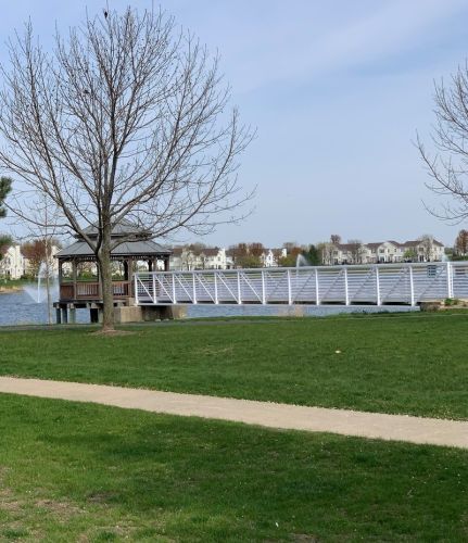 2405 Silverstone Dr, Carpentersville, IL 60110-3800