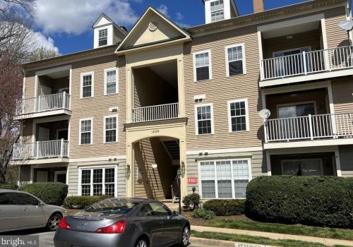 1030 Gardenview Loop, Woodbridge VA  22191-1957 exterior