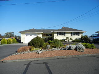 12027 Hilynn Dr, Burlington, WA 98233-3560