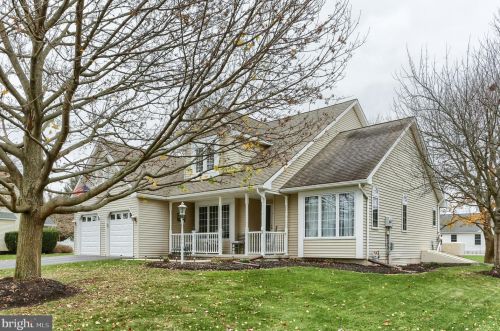 9 Eppley Dr, Carlisle, PA 17015-4379