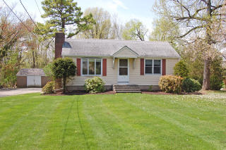 115 Troy Rd, Parsippany, NJ 07054-2919