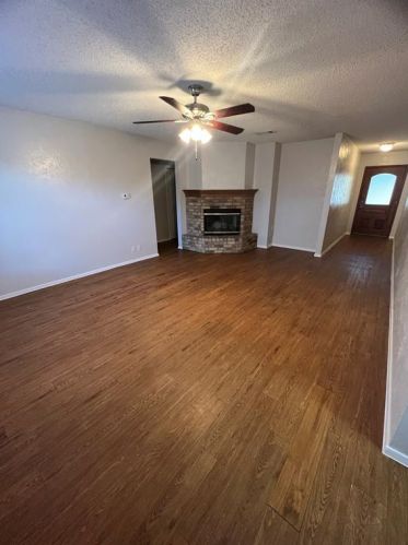 1108 Echo Ln, Austin TX  78745-5456 exterior
