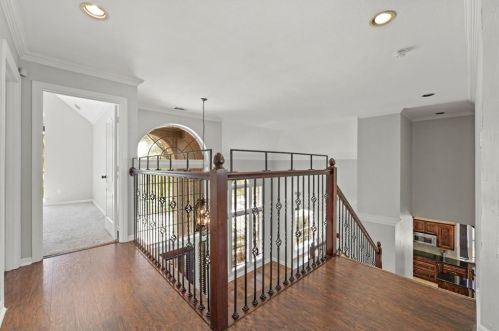 2033 Le Mans Dr, Carrollton TX 75006-4337 exterior