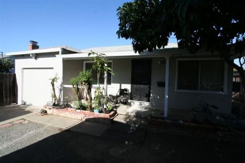 36560 Mulberry St, Newark, CA 94560-2940