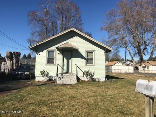 1406 15th Ave, Yakima, WA 98902-5330
