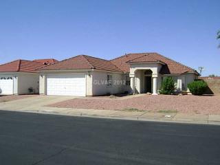 334 Oak Canyon Dr, Henderson NV  89015-7827 exterior