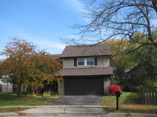 1966 Brookside Ln, Hoffman Estates IL  60169-1030 exterior