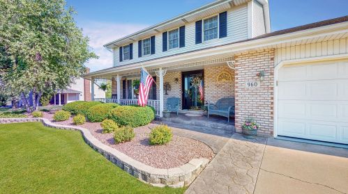 960 Harmoni Ln, Mokena, IL 60451-2092