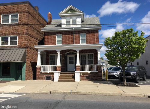 1820 Market St, Primrose, PA 17901-2002