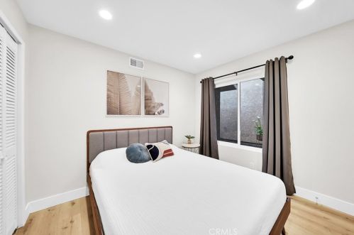 871 Sapphire Ln, Anaheim CA  92807-4864 exterior