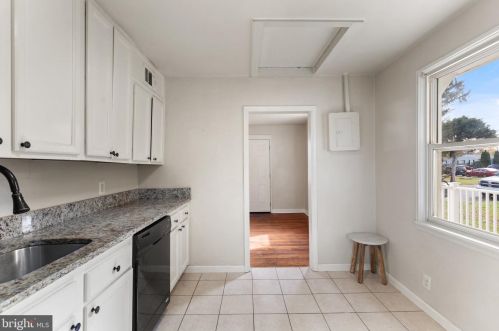 7 Aberdeen Ave, Aberdeen MD  21001-3817 exterior