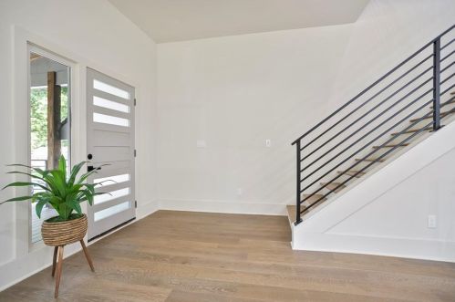 1557 Foote St, Atlanta GA  30307-2816 exterior