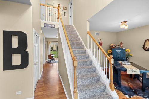 518 Sawgrass Ln, Pingree Grove IL  60140-9676 exterior