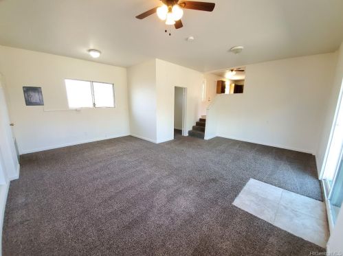 84845 Lahaina St, Nanakuli, HI 96792-1841