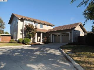 767 Central Ave, Livermore, CA 94551-7469