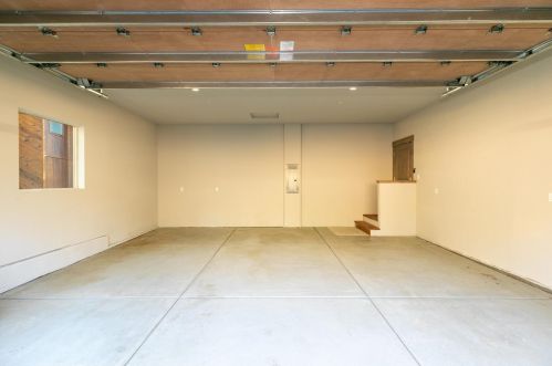 11102 Sitzmark Way, Truckee CA  96161-6131 exterior