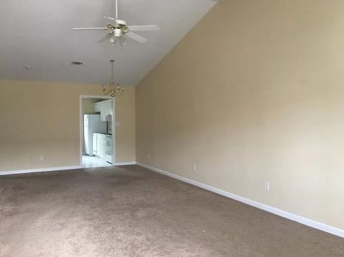 552 Edgecliff Ln, Evans GA  30809-6426 exterior