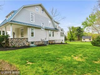 8222 Bellona Ave, Baltimore, MD 21204-2005