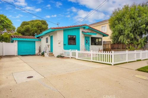 207 Aviation Blvd, Manhattan Beach, CA 90266-7053