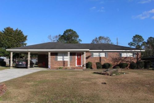 212 Hillside Dr, Sylvester, GA 31791-7200