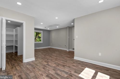 7108 Flint Ct, Middletown MD  21769-7425 exterior