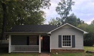 320 Hill Ave, Henderson, TN 38340-1906