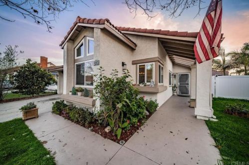 273 Azalea Way, Oceanside, CA 92057-6612