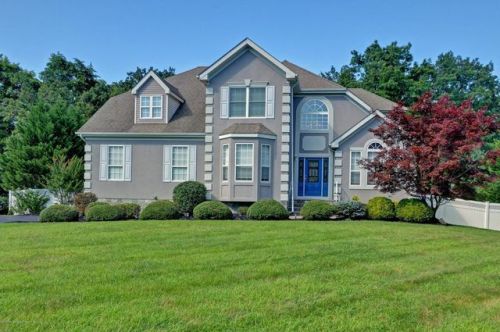 53 Tuscany Dr, Jackson Twp, NJ 08527-3169