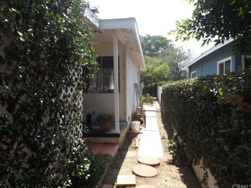 4563 Jones Ave, Riverside CA  92505-1406 exterior