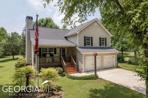 50 Shannons Ln, Comer, GA 30629-2947
