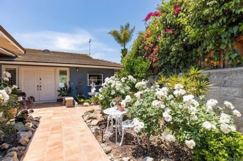 1475 La Habra Dr, San Marcos, CA 92078-4708