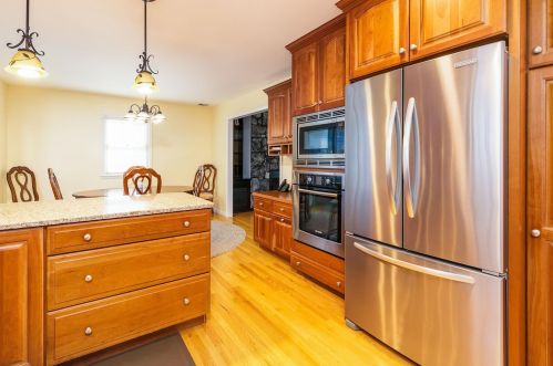 77 Wheeler Rd, Hollis, NH 03049-5927