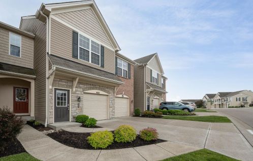 9340 Bridgecreek Dr, Cincinnati, OH 45231-3856