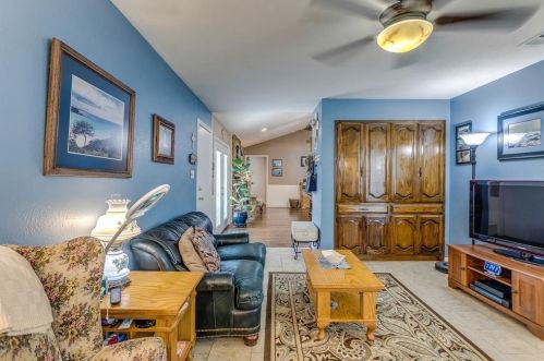 2820 Cliffbrook Dr, Carrollton TX 75007-5709 exterior