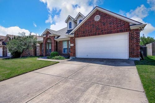 4729 Slippery Rock Dr, Fort Worth, TX 76123-4047
