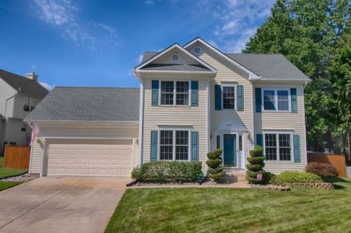 2465 Symphony Ln, Gambrills, MD 21054-1578