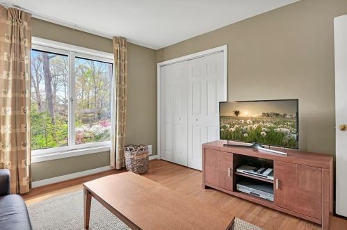 2443 Echo Dr, Atlanta GA  30345-3526 exterior
