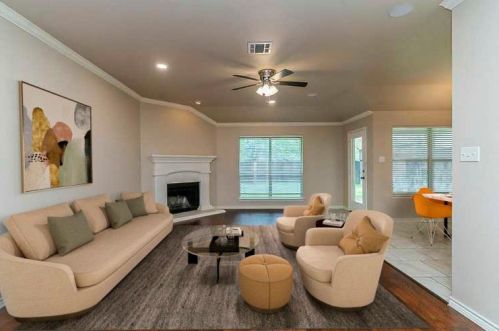 4828 Curzon Ave, Fort Worth TX  76107-5319 exterior