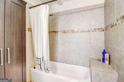4265 Hidden Valley Dr, Atlanta GA  30349-1837 exterior