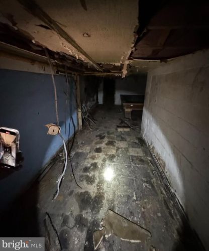 2239 63rd St, Philadelphia PA 19142-2325 exterior