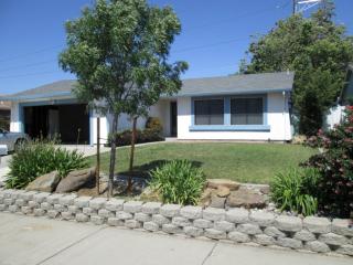 2630 Colony Dr, Tracy, CA 95376-2034
