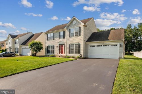306 Montana Trl, Browns Mills, NJ 08015-5700
