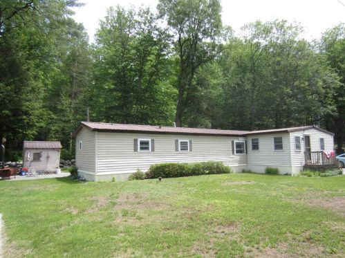 47 Country Way, Wilton, NH 03086-5118