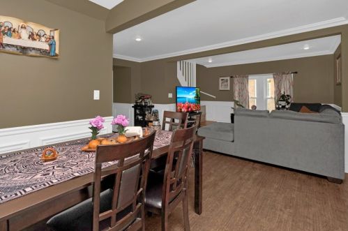 3827 East Ave, Forest View IL  60402-4037 exterior