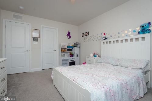 813 Bentgrass Dr, Aberdeen MD  21001-3948 exterior